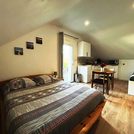 Lomener - La Goelette - 1 Appartement Avec 2 Chambres Et 2 Studios A 450M De La Plage 普洛埃默尔 外观 照片