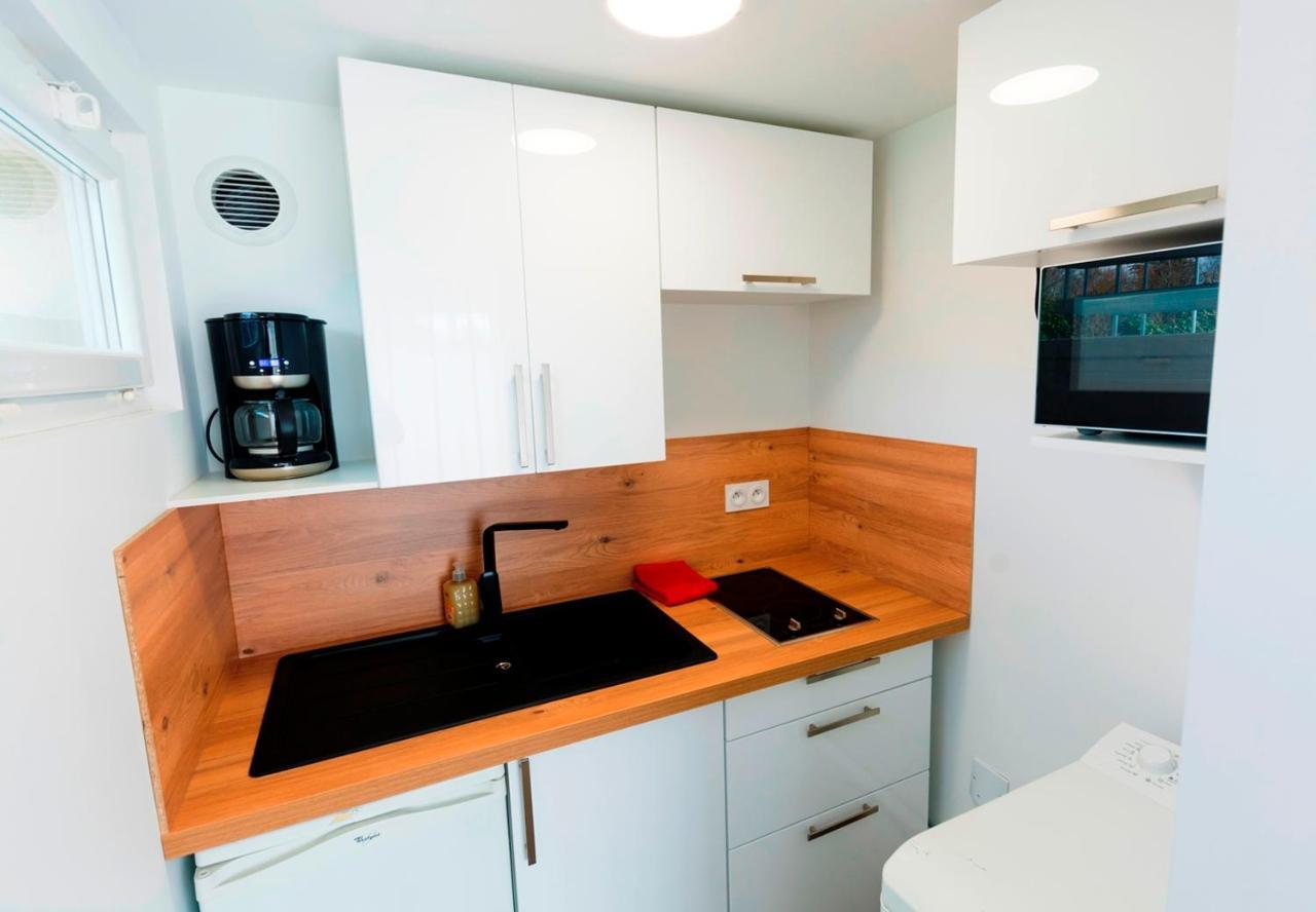 Lomener - La Goelette - 1 Appartement Avec 2 Chambres Et 2 Studios A 450M De La Plage 普洛埃默尔 外观 照片