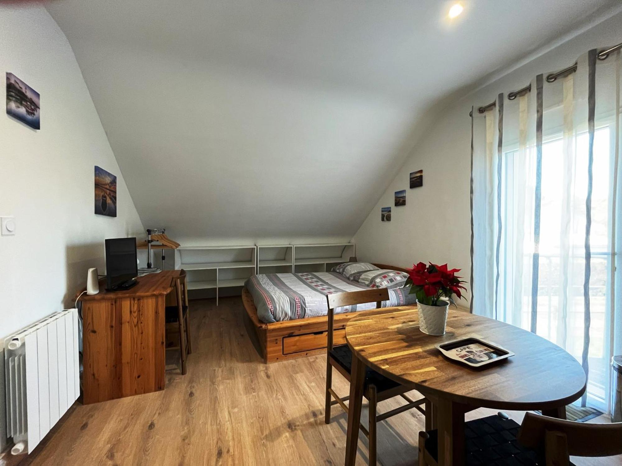 Lomener - La Goelette - 1 Appartement Avec 2 Chambres Et 2 Studios A 450M De La Plage 普洛埃默尔 外观 照片