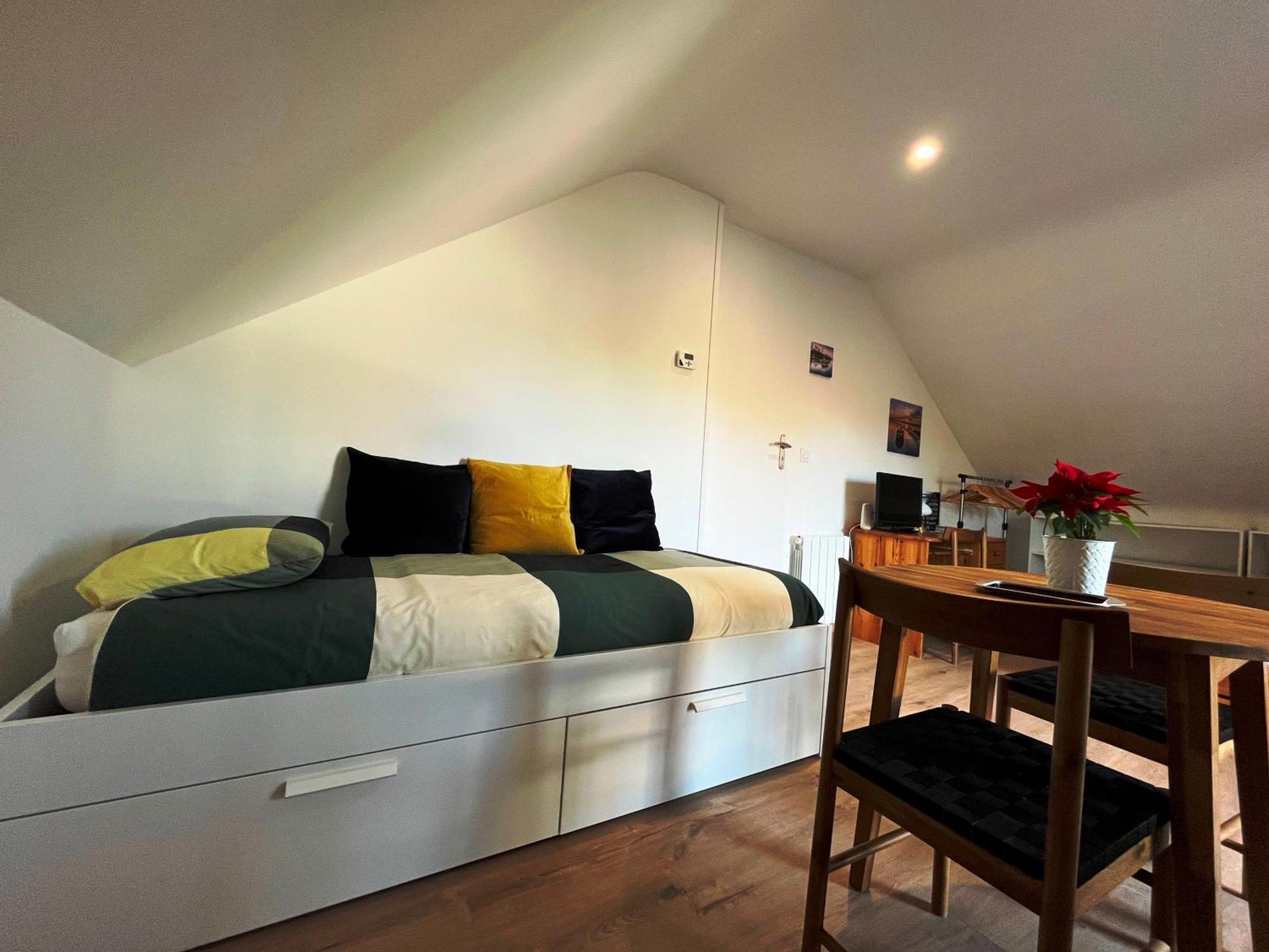 Lomener - La Goelette - 1 Appartement Avec 2 Chambres Et 2 Studios A 450M De La Plage 普洛埃默尔 外观 照片