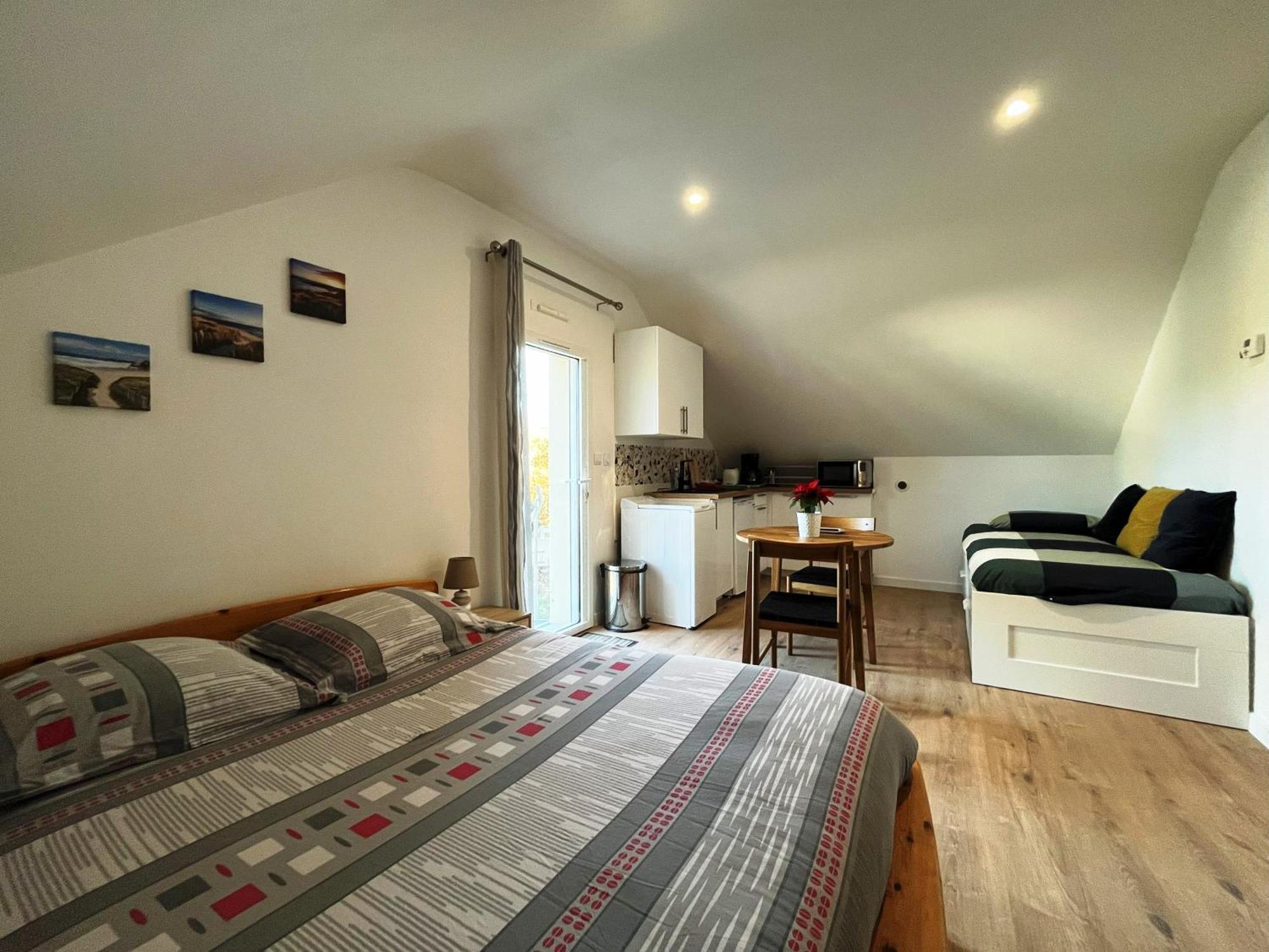 Lomener - La Goelette - 1 Appartement Avec 2 Chambres Et 2 Studios A 450M De La Plage 普洛埃默尔 外观 照片